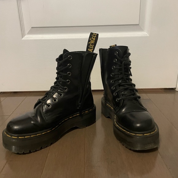 Dr. Martens Shoes - Jadon Doc Martens (Dr. Martens) size 6 platform boots black